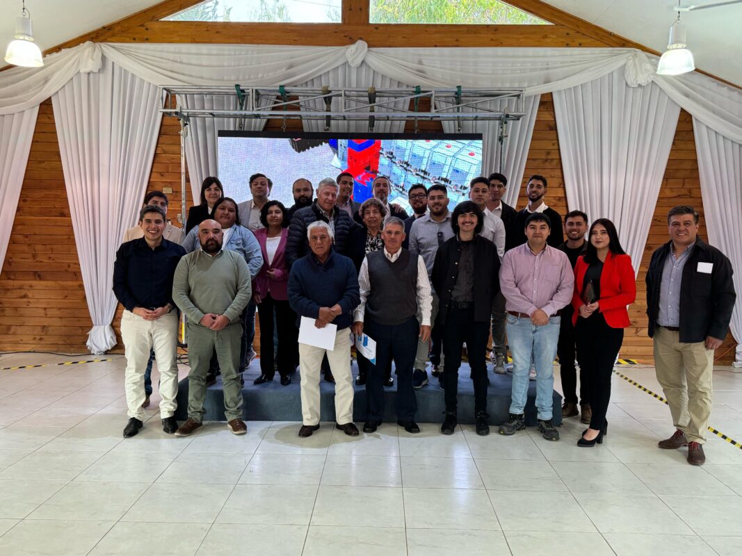 Superbidón: 30 años de Éxito, Innovación y Liderazgo en la Industria 1 Superbidón 30 años